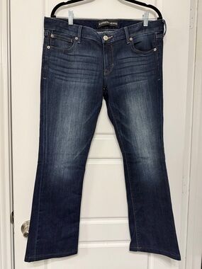 Express Dark Blue Women's Jeans - Classic Stretch Denim